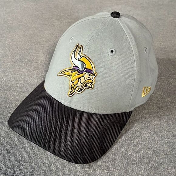 New Era 39Thirty Minnesota Vikings NFL Fitted Cap Hat Small/Medium Stretch - Picture 1 of 8